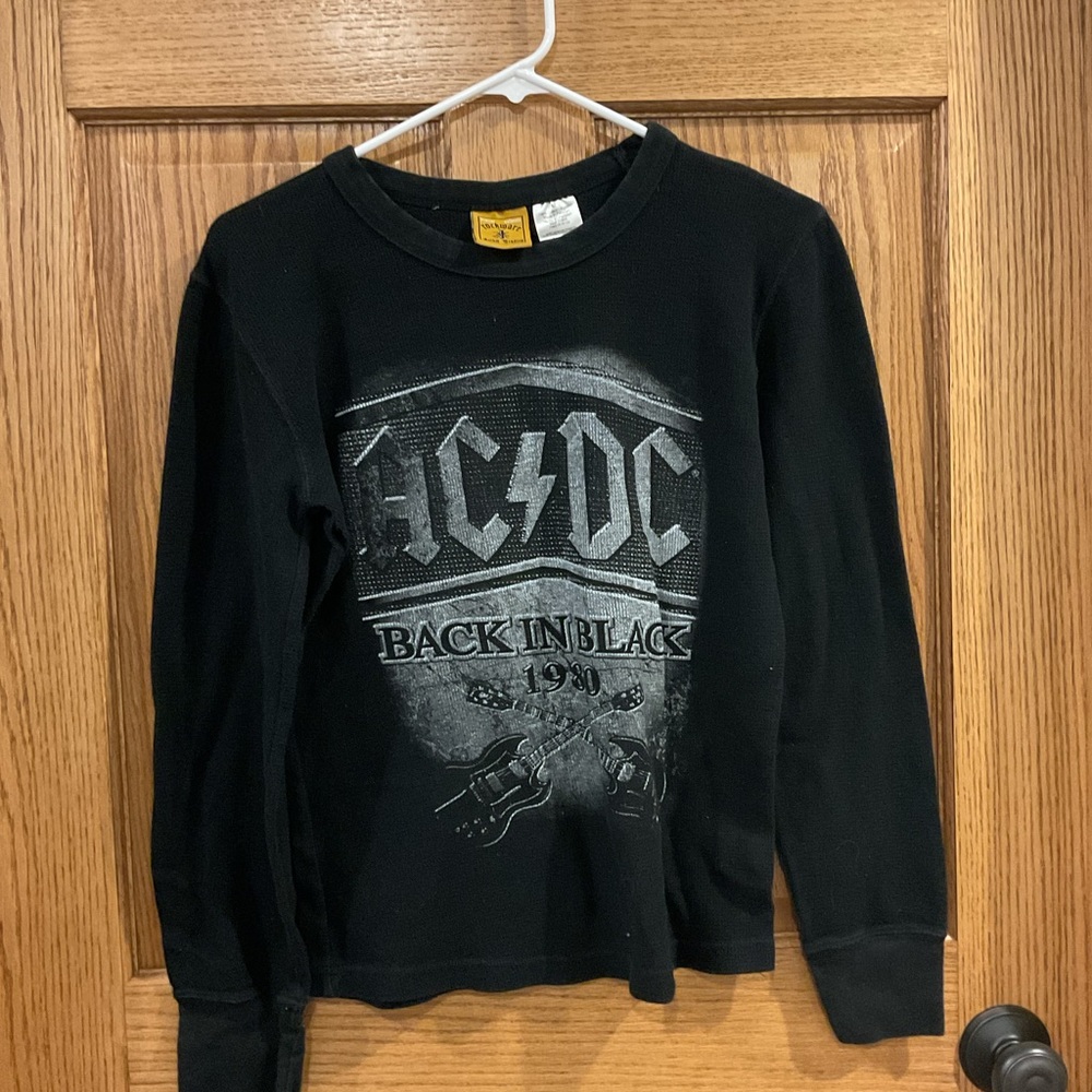 Rockware Anthill Trading AC/DC “Back in Black” Thermal Long Sleeve – Size M